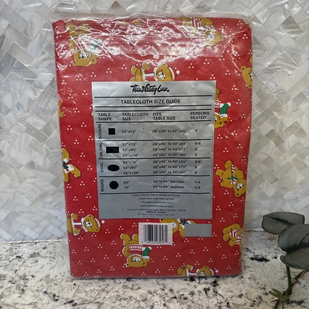 Vintage Town & Country Holiday Flannel Back Tablecloth Red Teddy Bears 60